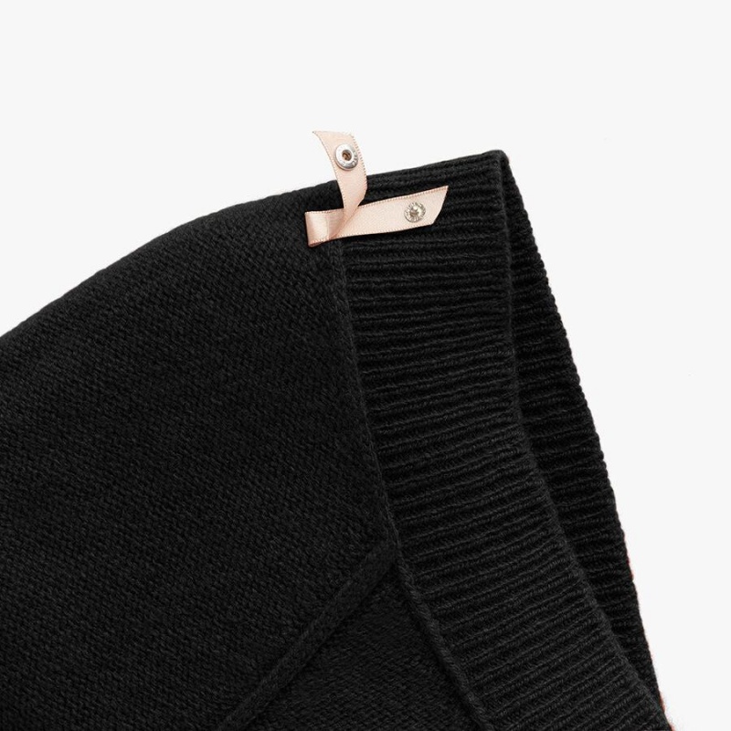 Suéteres Cuyana Recycled Cashmere Deep V-Neck Mujer Negras | MNH9433BL